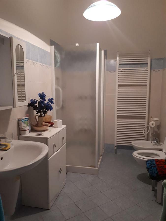 Da Marianna Hotel Barzanò Екстериор снимка