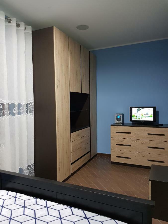 Da Marianna Hotel Barzanò Екстериор снимка